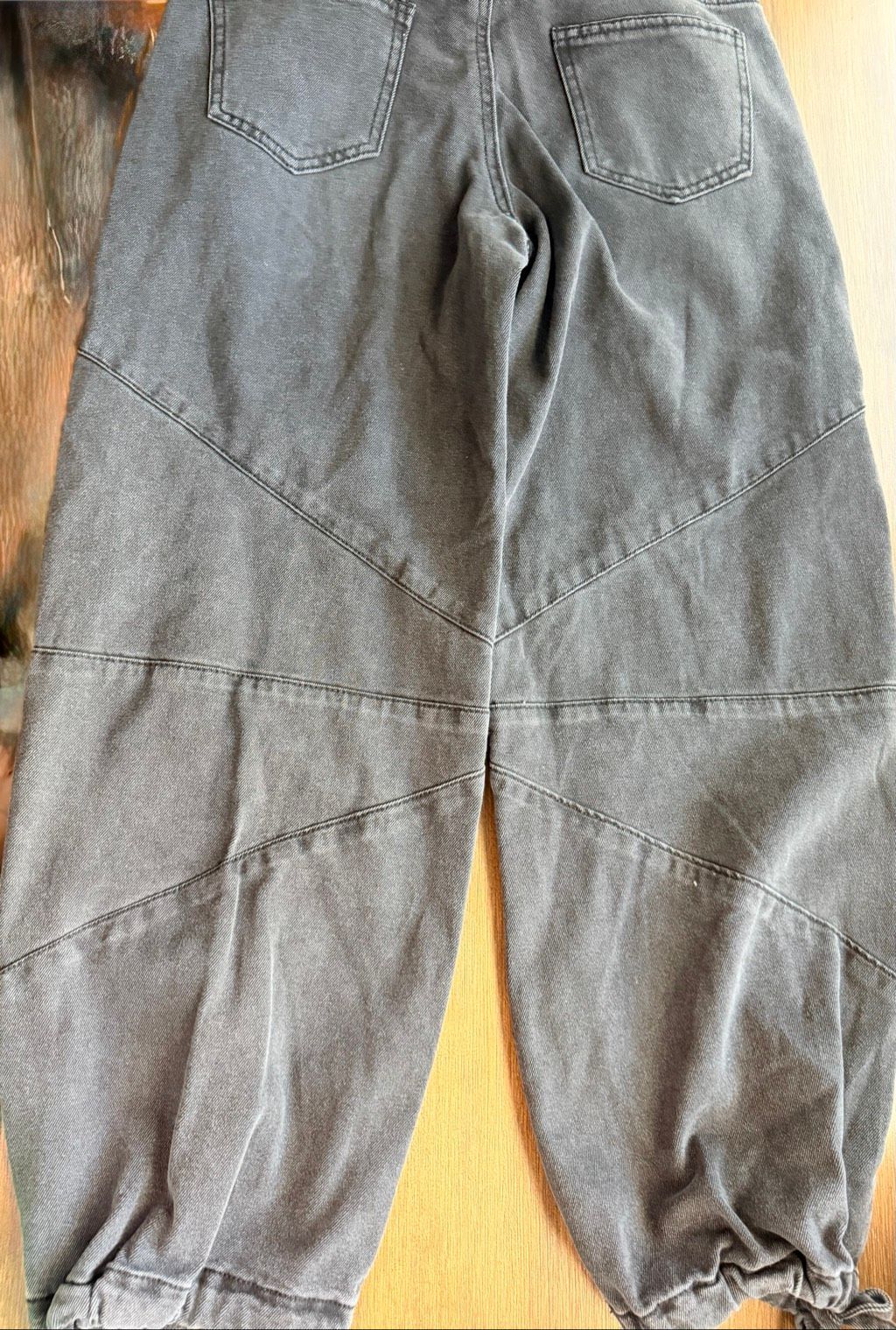 Steve Madden Gray Denim Jogger Pants Utility Cargo Cuffed Hem Size 2 — image 3 of 7